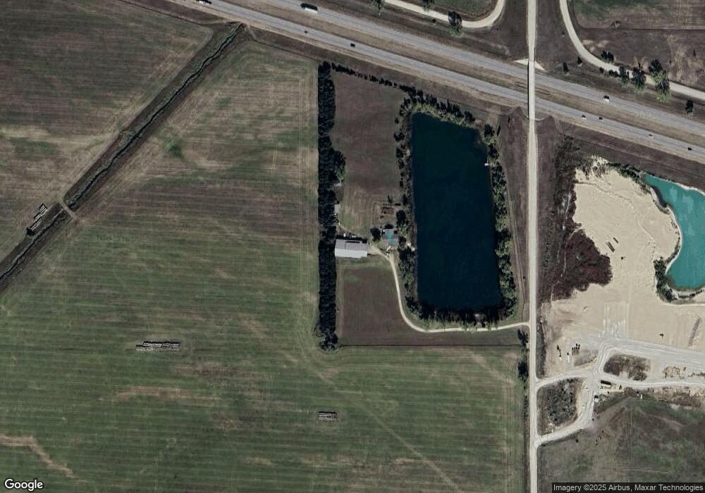 1156 S Crane View Rd, North Platte, NE 69101 - photo 1