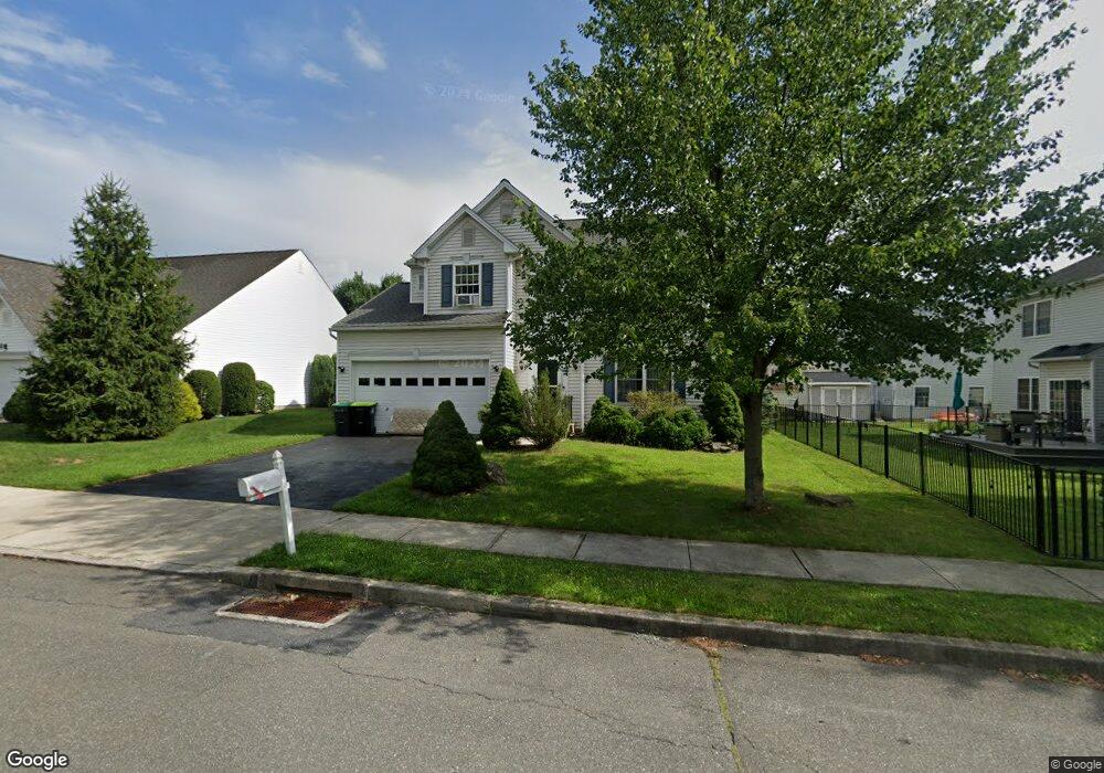 1960 Cabernet Place, Easton, PA 18045 - photo 1