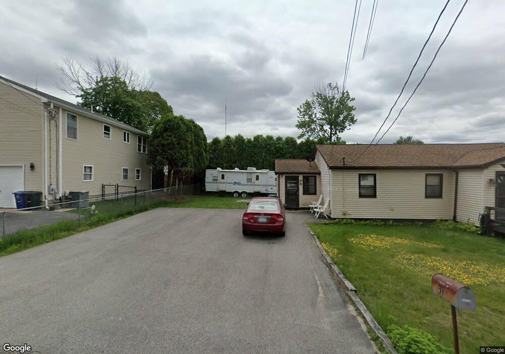 37 Pinewood Ave, Johnston, RI 02919 - photo 1