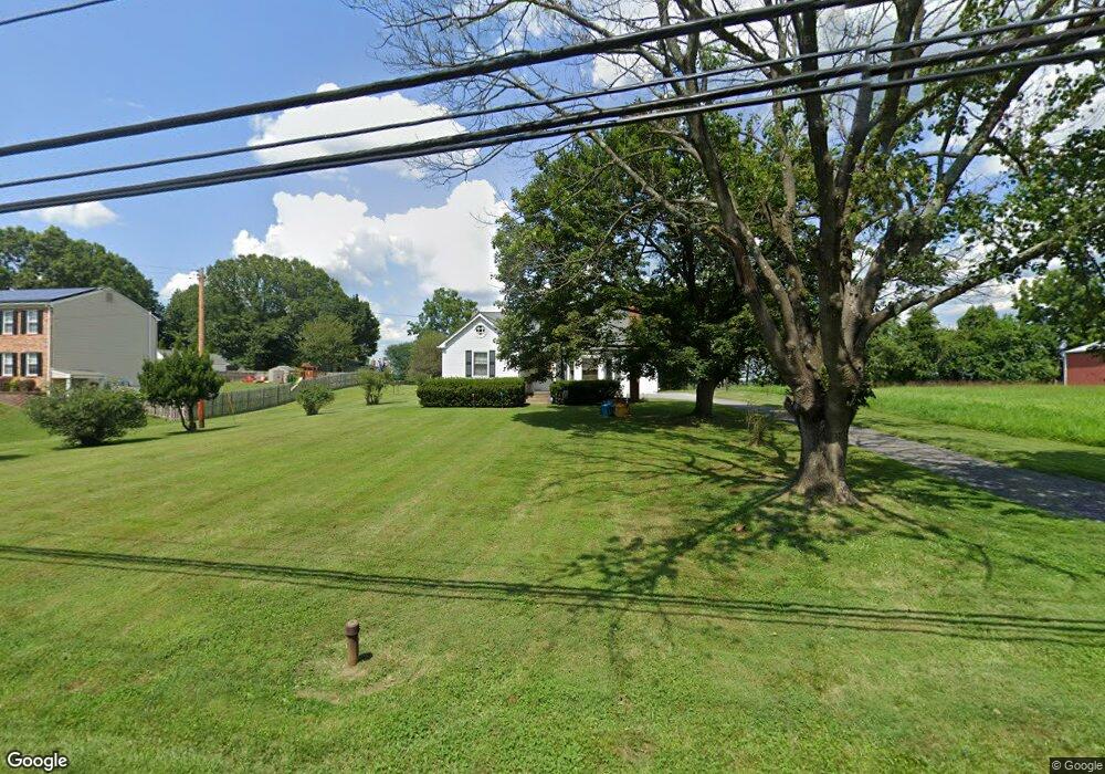 10766 Scaggsville Rd, Laurel, MD 20723 - photo 1