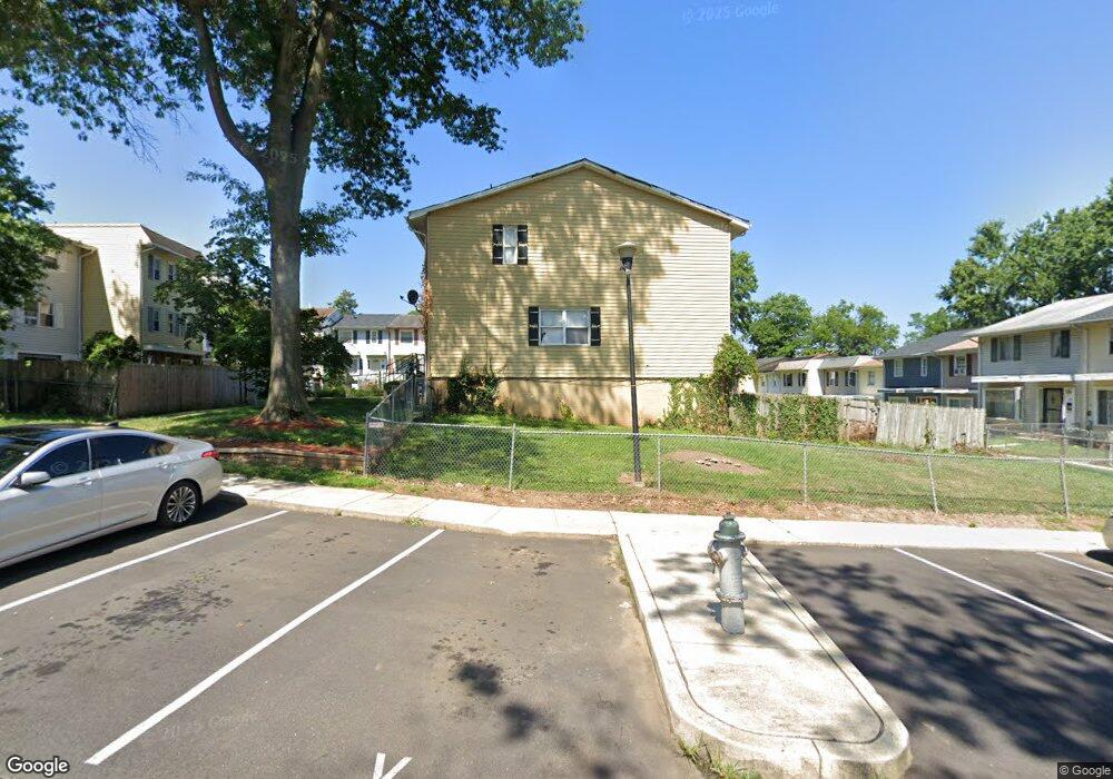 114 Daimler Dr, Capitol Heights, MD 20743 - photo 1