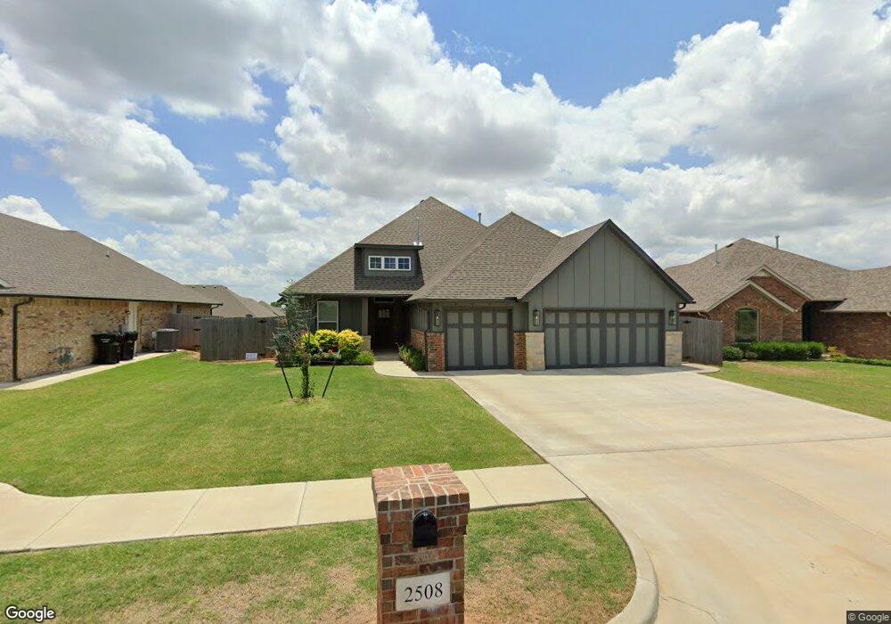 2508 NE 16th St, Moore, OK 73160 - photo 1