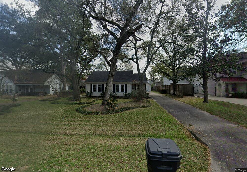 805 W 32nd St, Houston, TX 77018 - photo 1