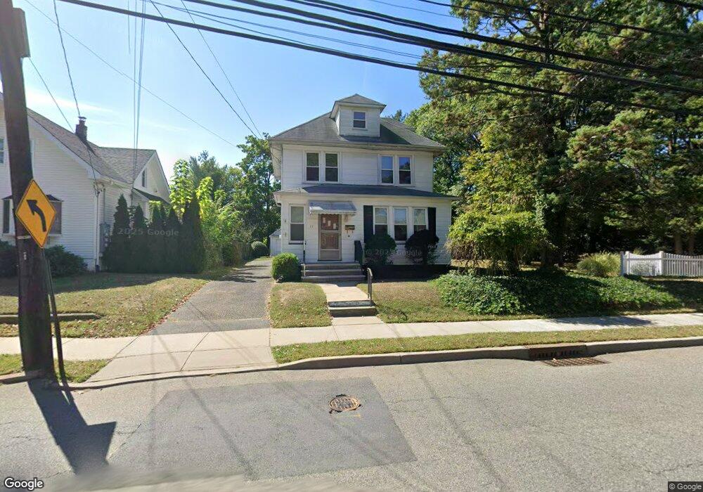 31 Central Ave, Rochelle Park, NJ 07662 - photo 1