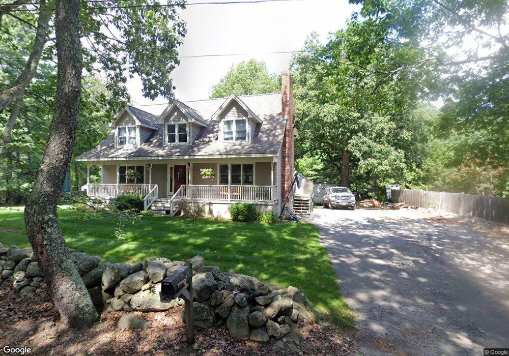 8 E Dracut Rd, Methuen, MA 01844 - photo 1