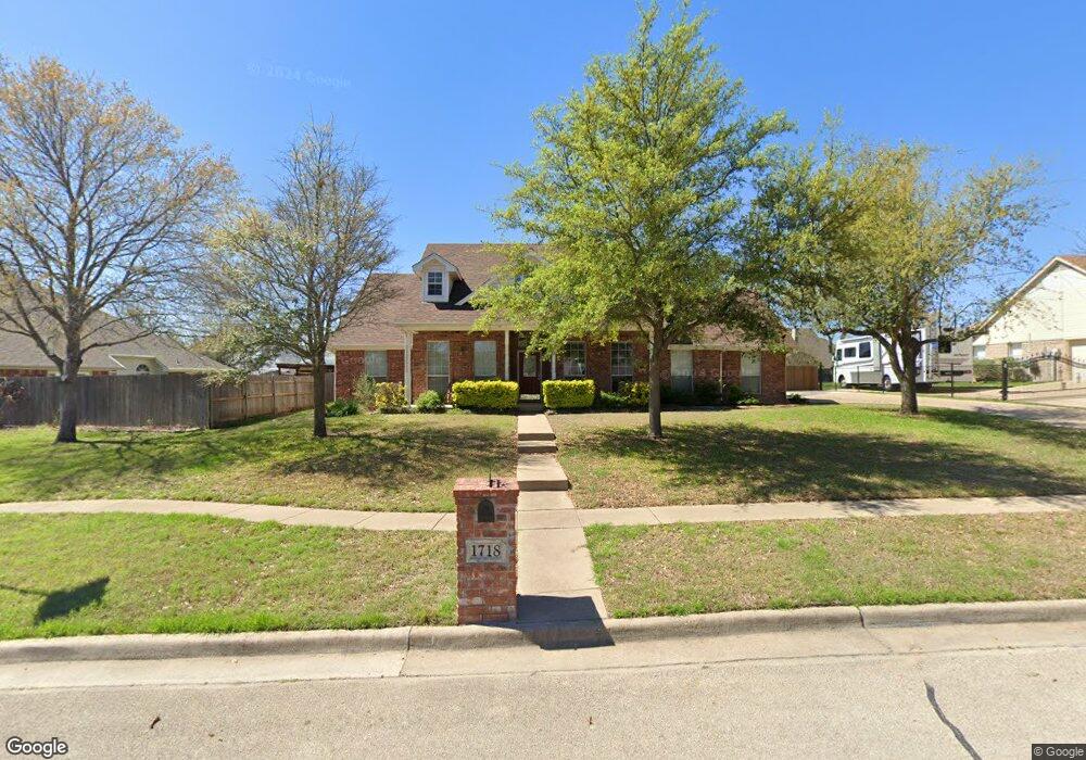 1718 E Lake Dr, Weatherford, TX 76087 - photo 1