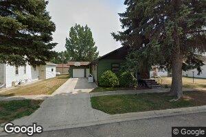 405 Adams Ave, Harvey, ND 58341