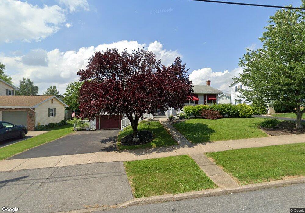 427 Dewberry Ave, Bethlehem, PA 18017 - photo 1