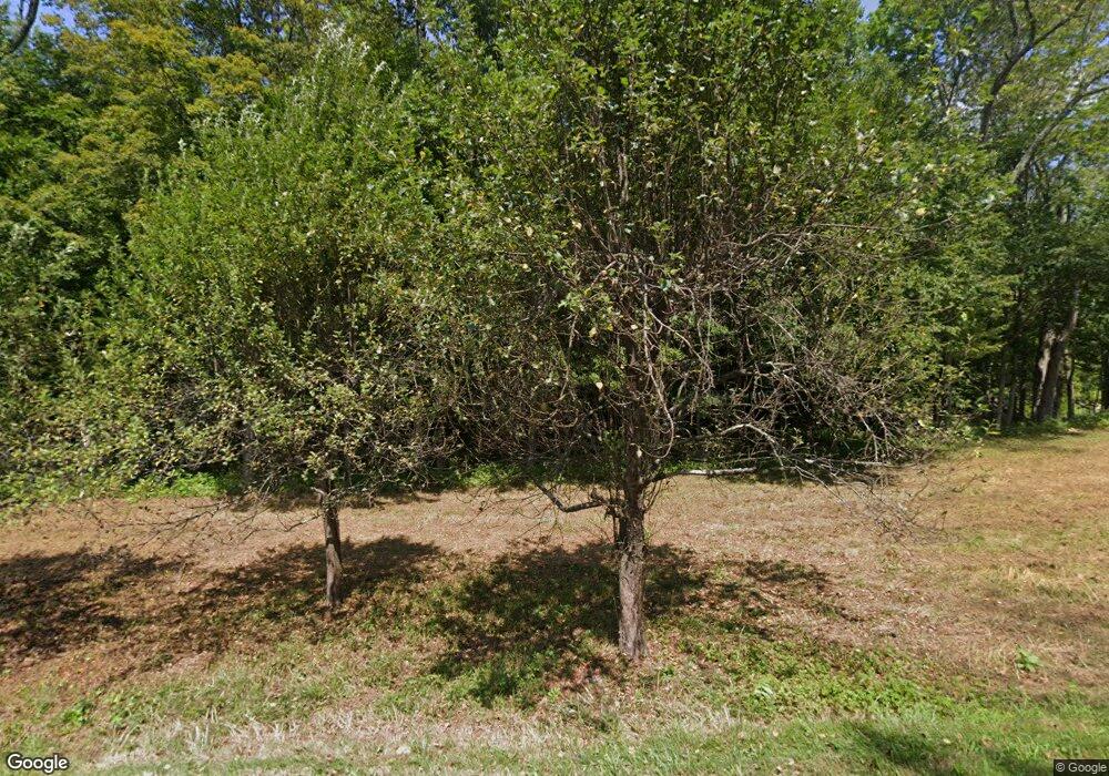 61 Neilson Rd, Pawlet, VT 05761 - photo 1