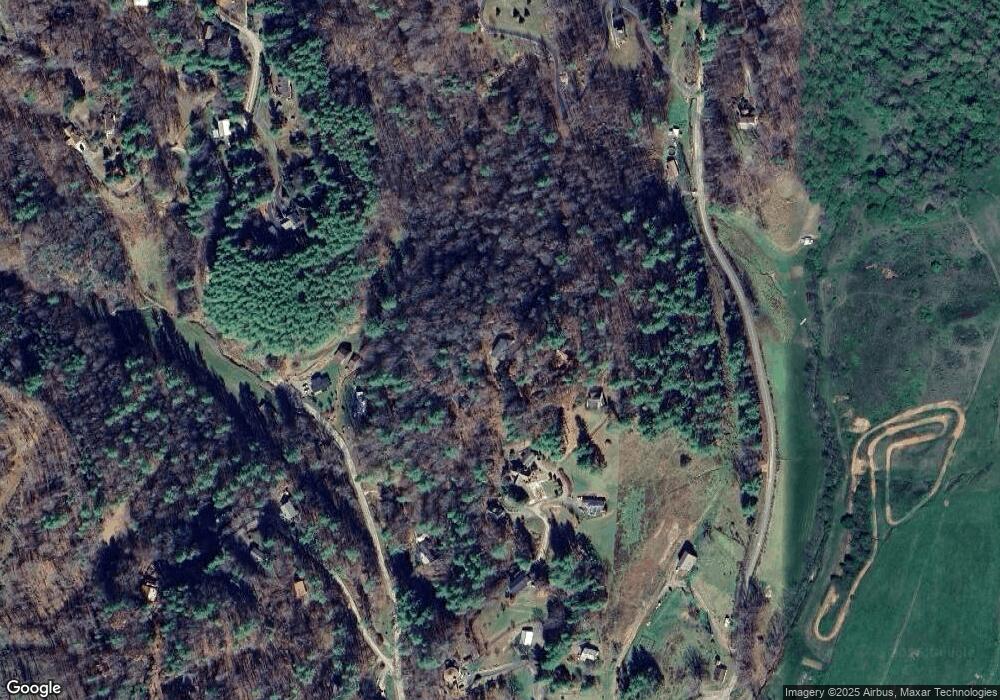 272 Hunters Ridge Rd, Burnsville, NC 28714 - photo 1