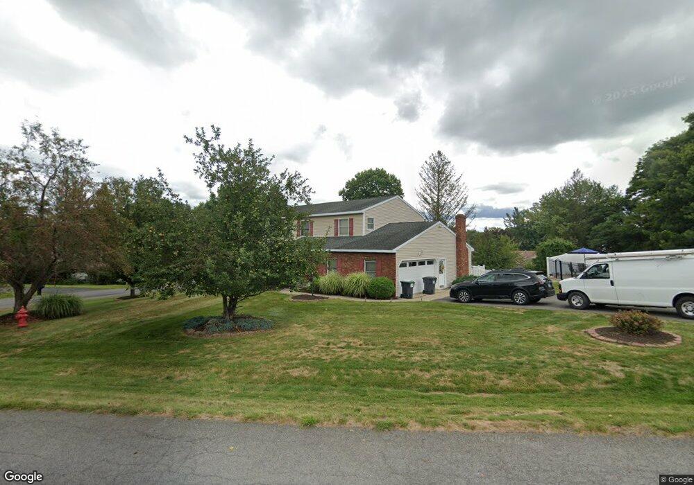 10 McDonald Ln, Rensselaer, NY 12144 - photo 1