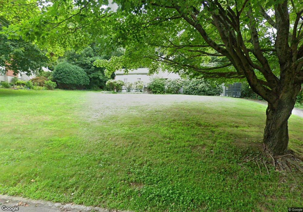 230 Weeping Willow Ln, Fairfield, CT 06825 - photo 1