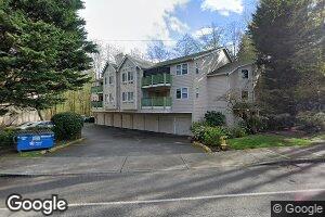 2525 NE 195th St Unit 204, Lake Forest Park, WA 98155