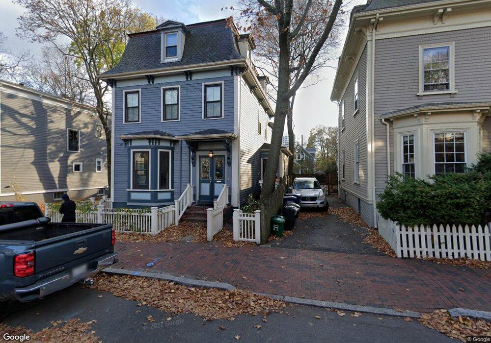 218 Harvard St unit 2, Cambridge, MA 02139 - photo 1