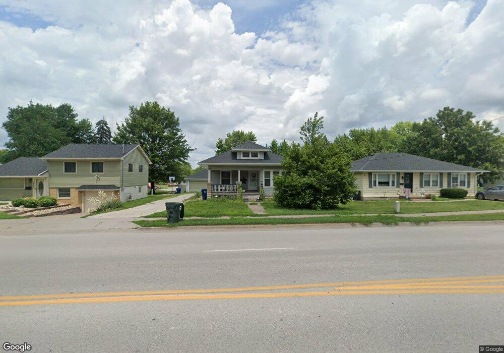 3218 W Locust St, Davenport, IA 52804 - photo 1