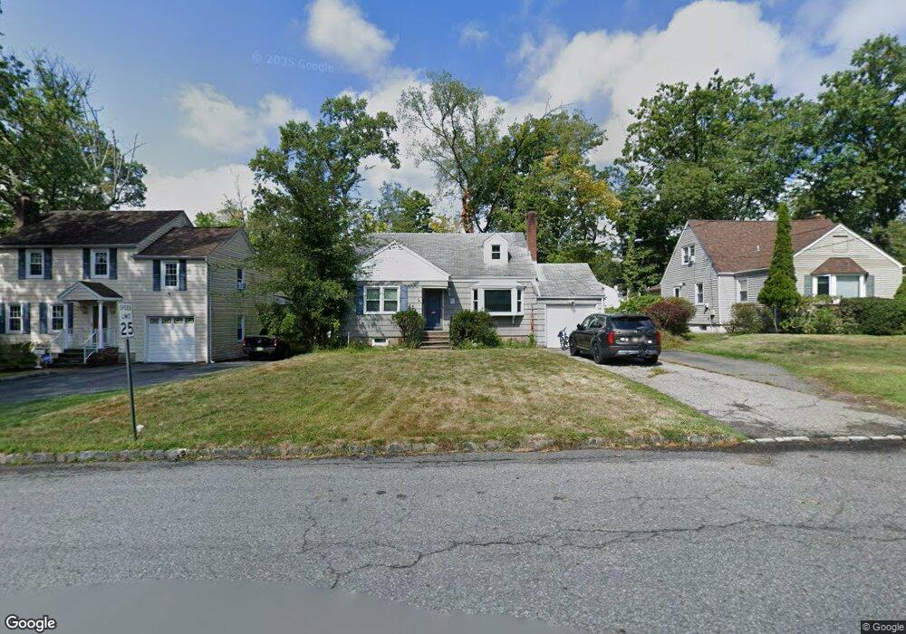 55 Hazelwood Ave, Livingston, NJ 07039 - photo 1