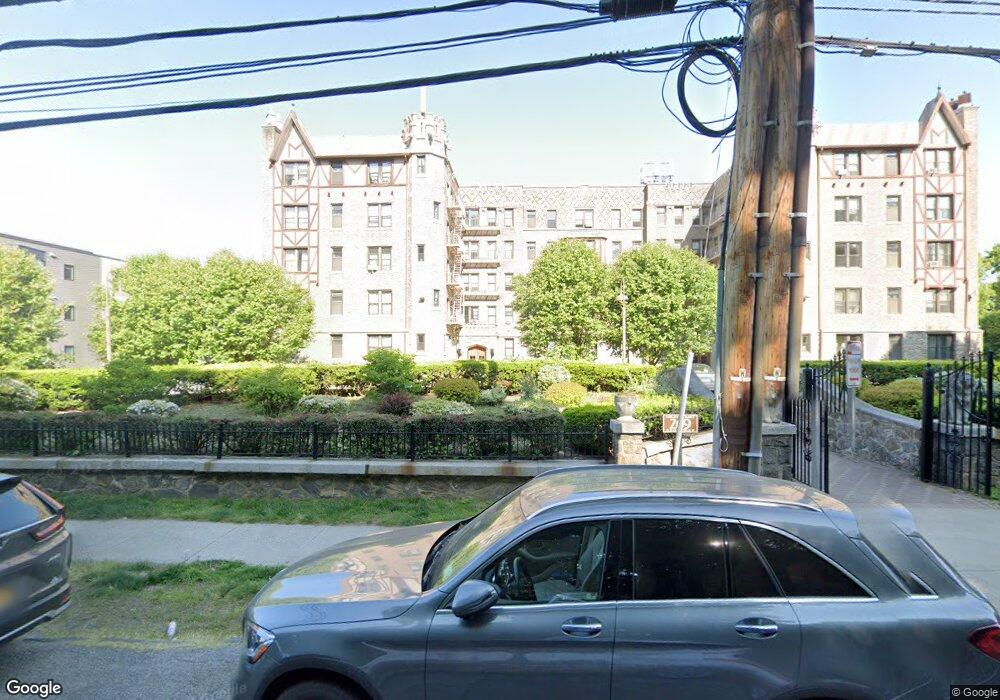 269 Broadway unit 3L, Dobbs Ferry, NY 10522 - photo 1