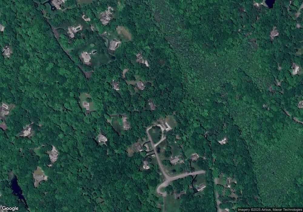 14 Fox Run, Wilton, CT 06897 - photo 1