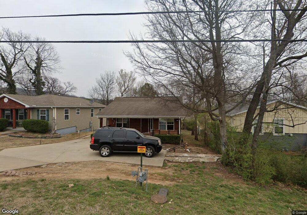 816 S College Ave, Fayetteville, AR 72701 - photo 1