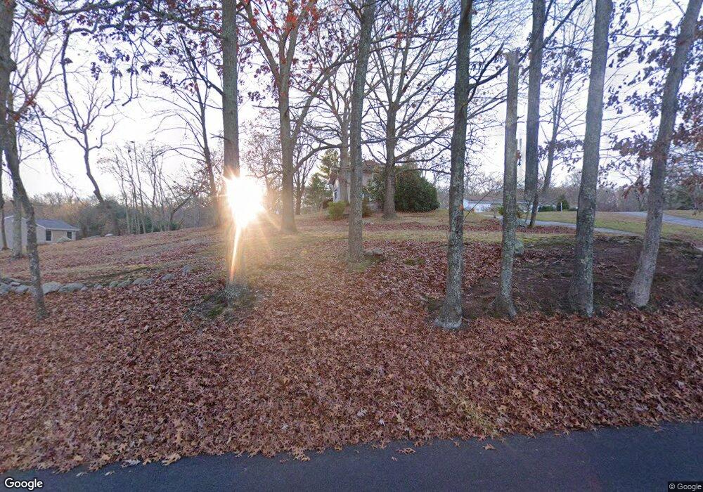 72 Riverview Rd, Niantic, CT 06357 - photo 1