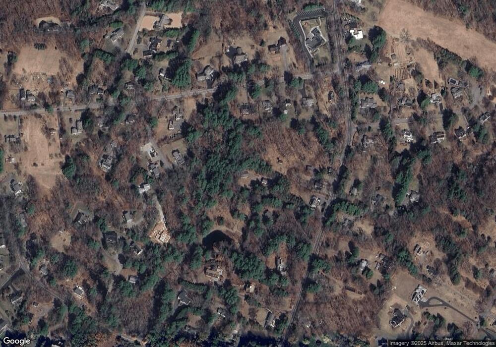 261 A Concord Rd unit 1, Lincoln, MA 01773 - photo 1