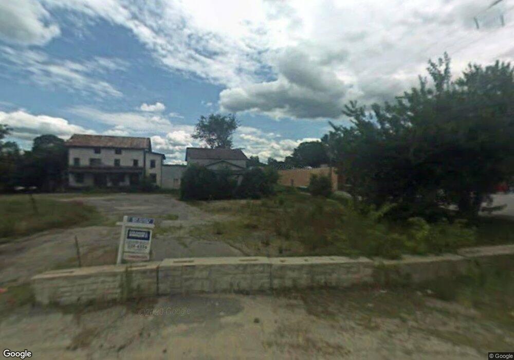 55 Henniker St unit 1, Hillsborough, NH 03244 - photo 1