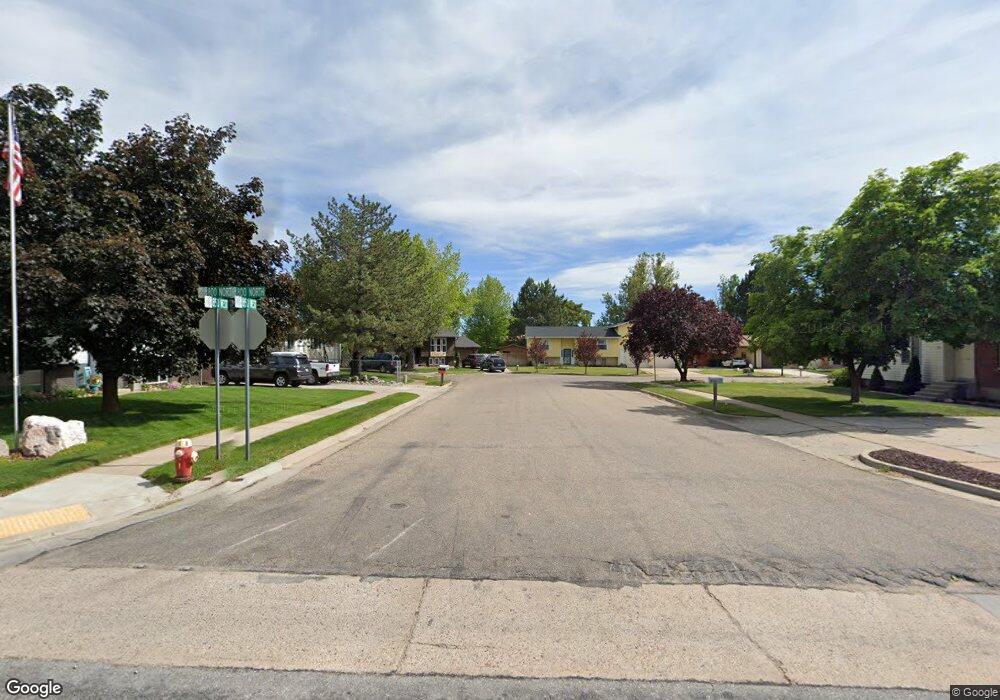 2132 N 850 W, Clearfield, UT 84015 - photo 1