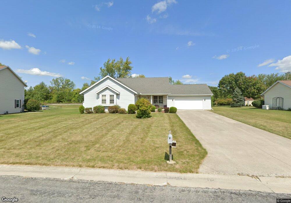 5728 Clover Ridge Dr, Lima, OH 45807 - photo 1