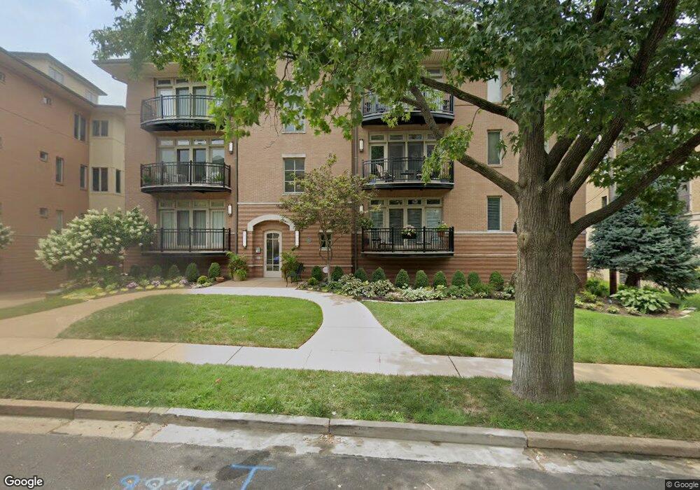 40 Brighton Way unit 2N, Saint Louis, MO 63105 - photo 1