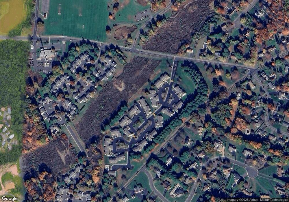 702 Summer Hill Dr, South Windsor, CT 06074 - photo 1