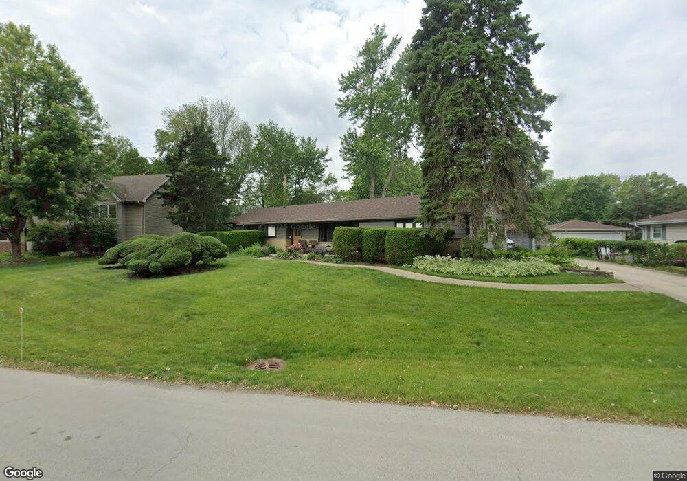 2297 Theda Ln, Rolling Meadows, IL 60008 - photo 1