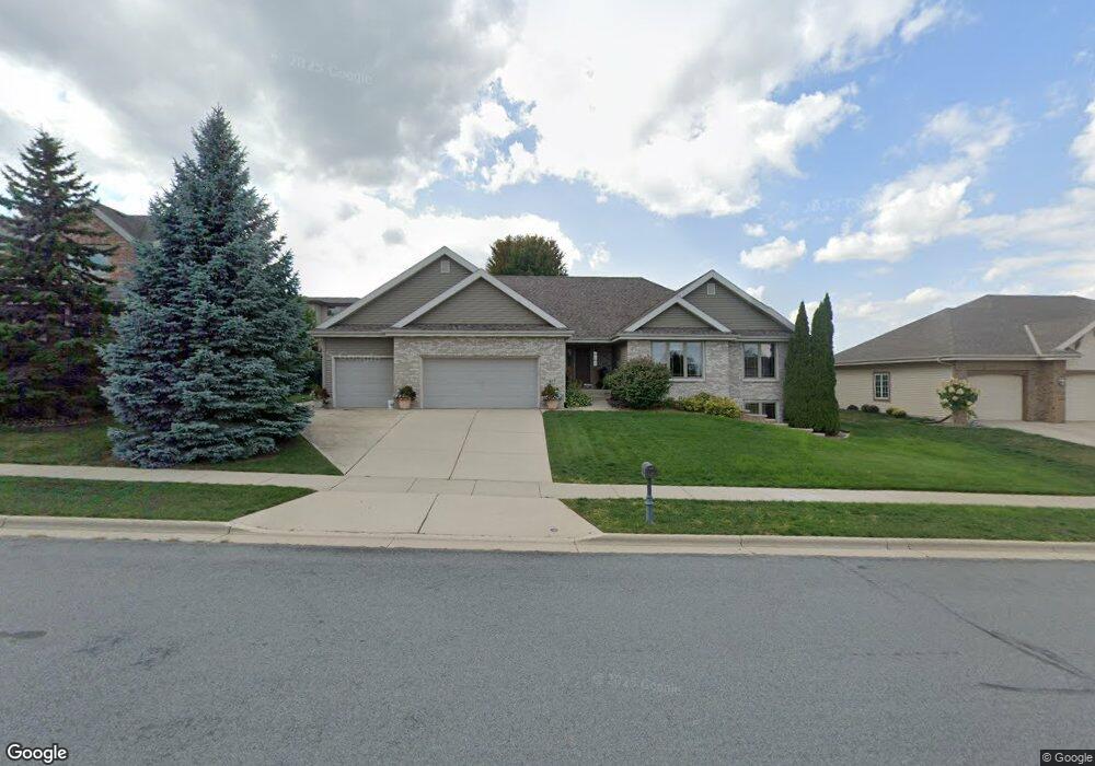 427 Bergamont Blvd, Oregon, WI 53575 - photo 1