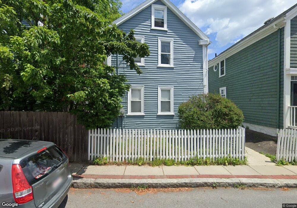 37 Daniels St, Salem, MA 01970 - photo 1