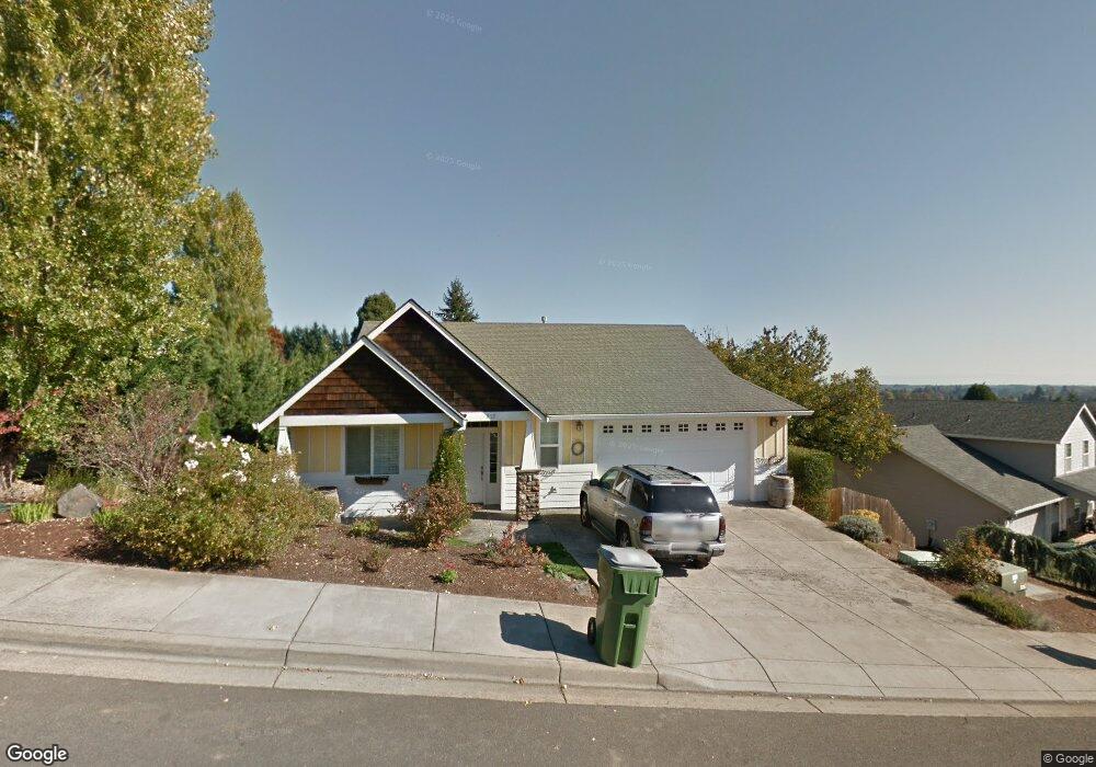 915 SW View Crest Dr, Dundee, OR 97115 - photo 1