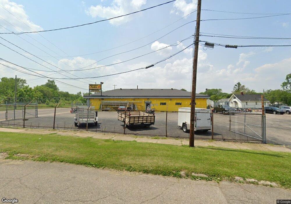 3910 Corunna Rd, Flint, MI 48532 - photo 1