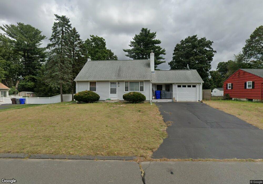 32 Ellis Rd, Enfield, CT 06082 - photo 1