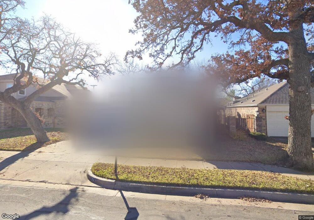 1940 Realistic Dr, Bedford, TX 76021 - photo 1