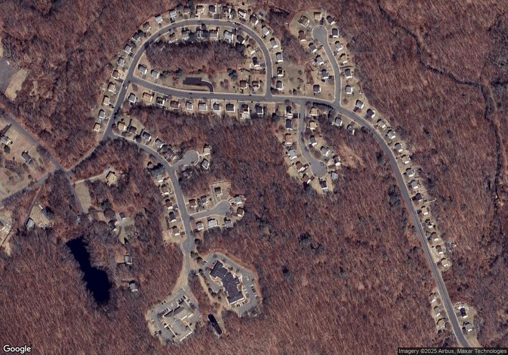 5 Cobblefield Ct, Wolcott, CT 06716 - photo 1