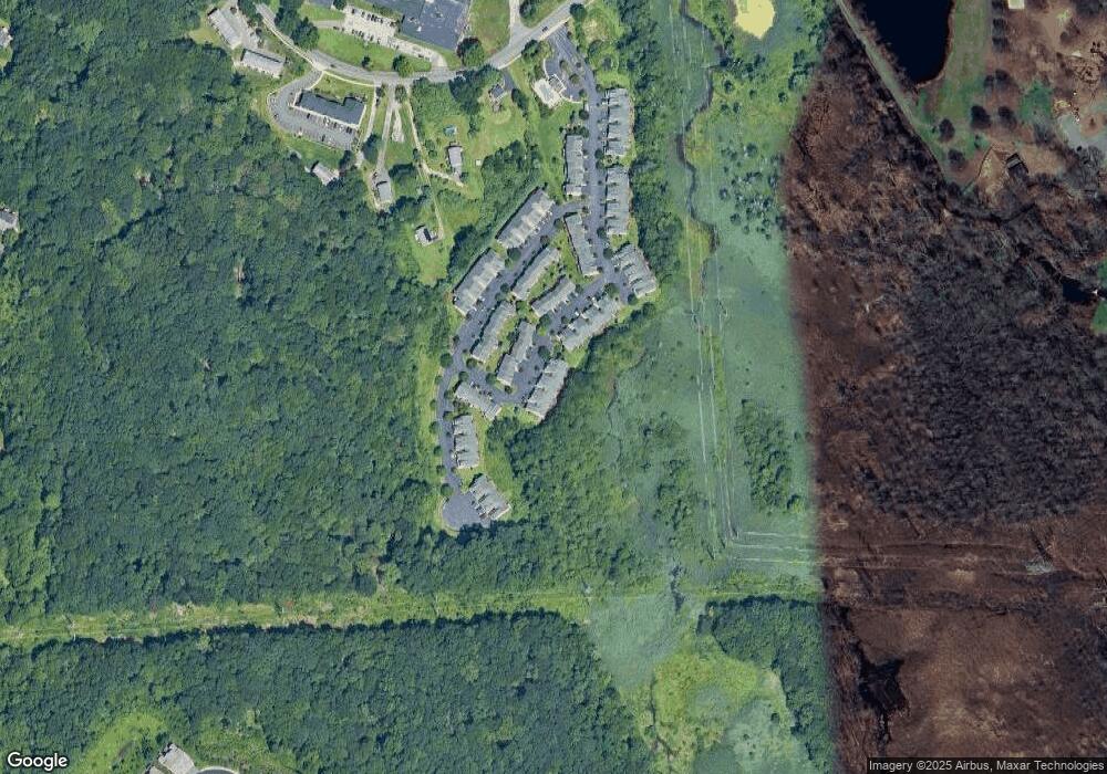 906 Lexington Blvd, Bethel, CT 06801 - photo 1