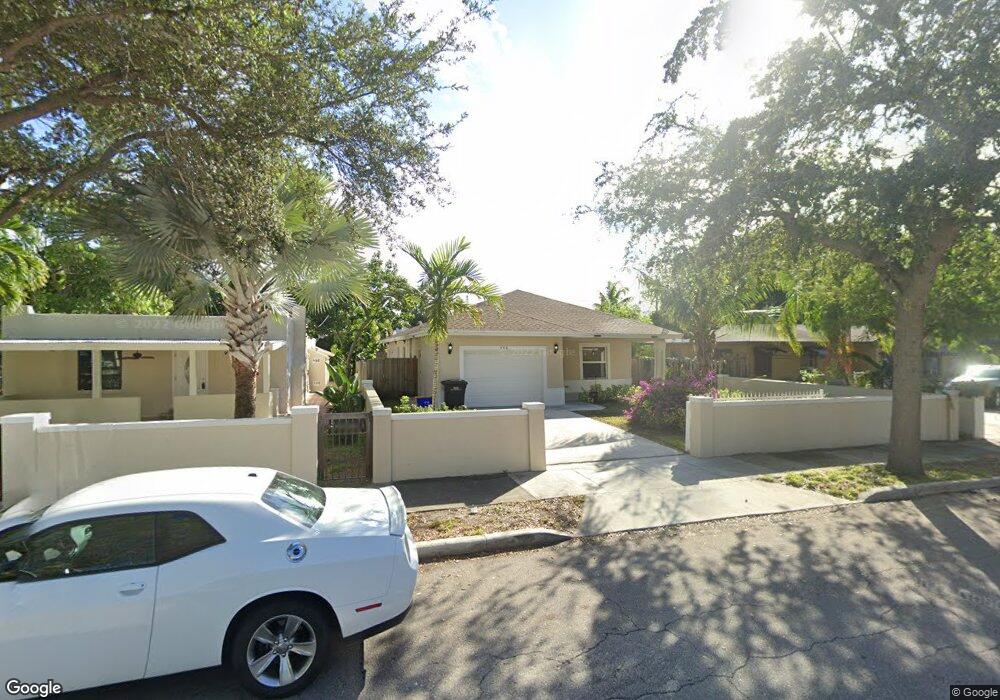 646 34th St, West Palm Beach, FL 33407 - photo 1