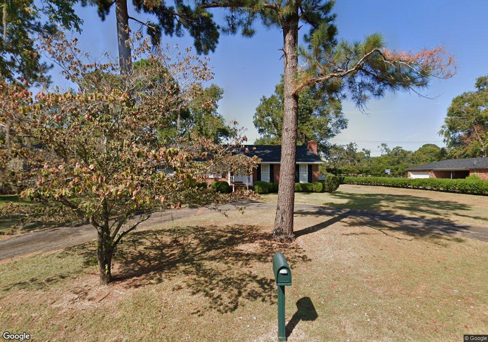 421 Forest Glen Dr, Albany, GA 31707 - photo 1