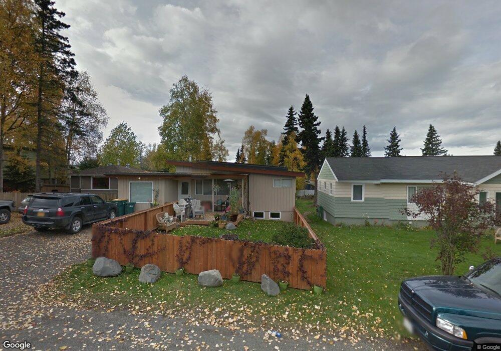 4206 Garfield St, Anchorage, AK 99503 - photo 1