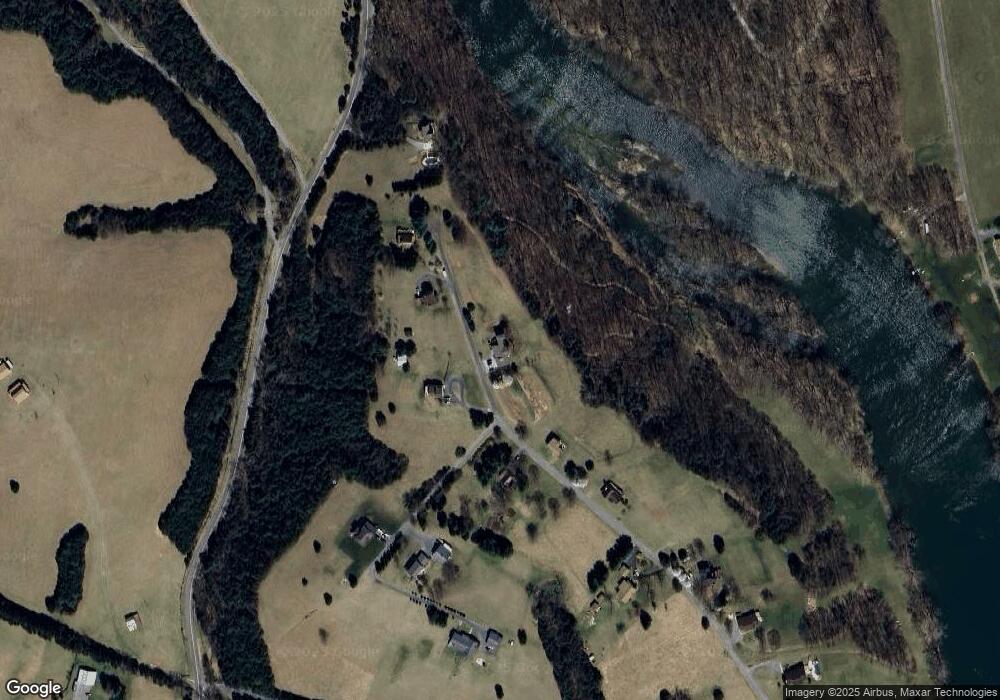 950 Lazy River East Rd, Luray, VA 22835 - photo 1