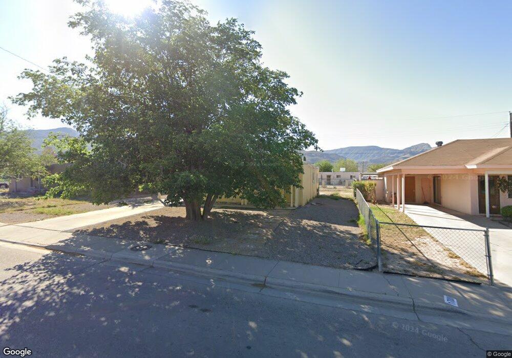 1702 Bellamah Dr, Alamogordo, NM 88310 - photo 1