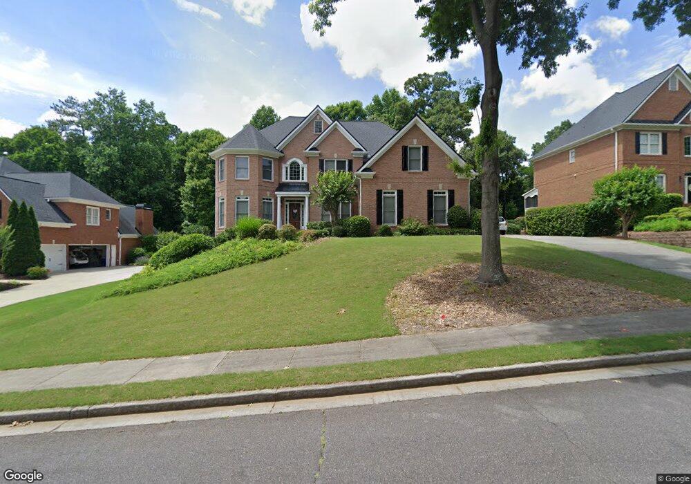 6050 Tangletree Dr, Roswell, GA 30075 - photo 1