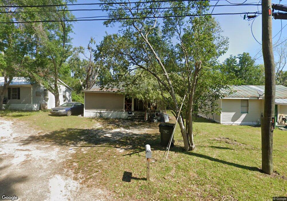 707 Jackson St E, Douglas, GA 31533 - photo 1