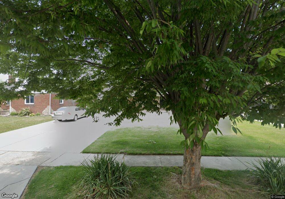 2541 102nd St, Toledo, OH 43611 - photo 1