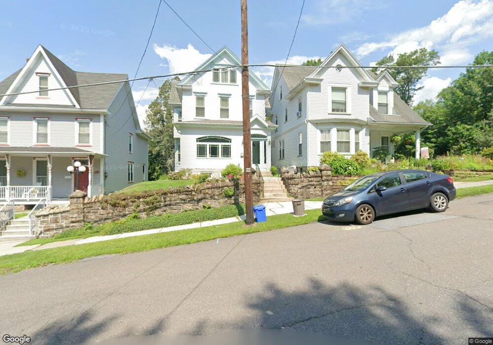 729 Center St, Jim Thorpe, PA 18229 - photo 1