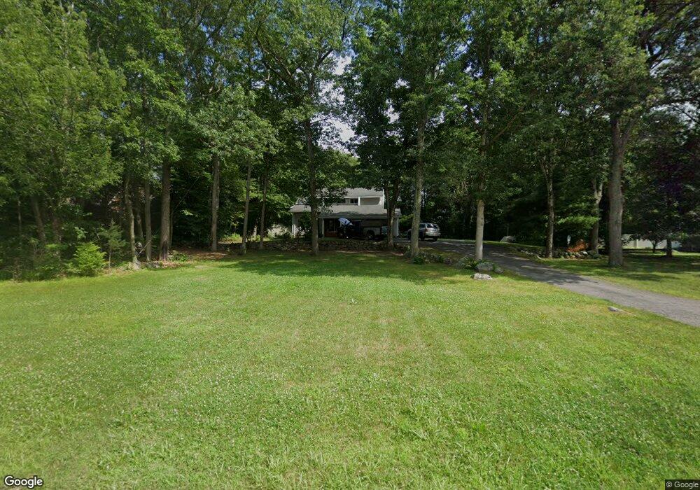 86 Westview Dr, Stoughton, MA 02072 - photo 1