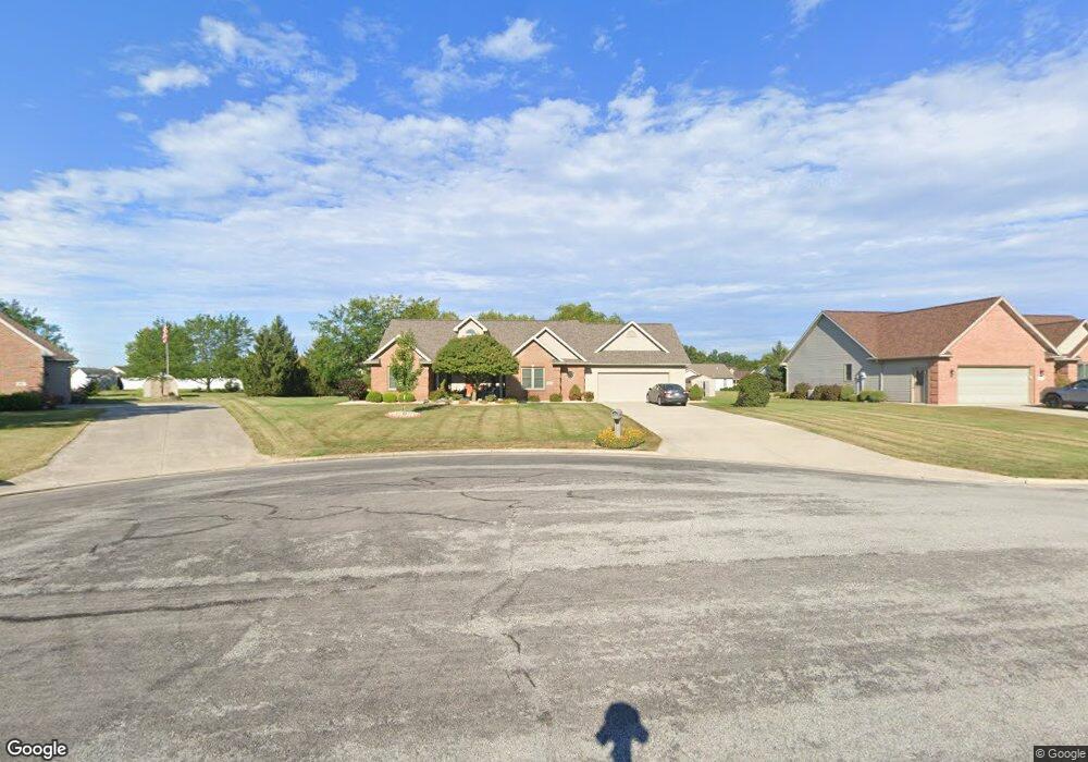 593 Gardenview Cir, Lima, OH 45801 - photo 1